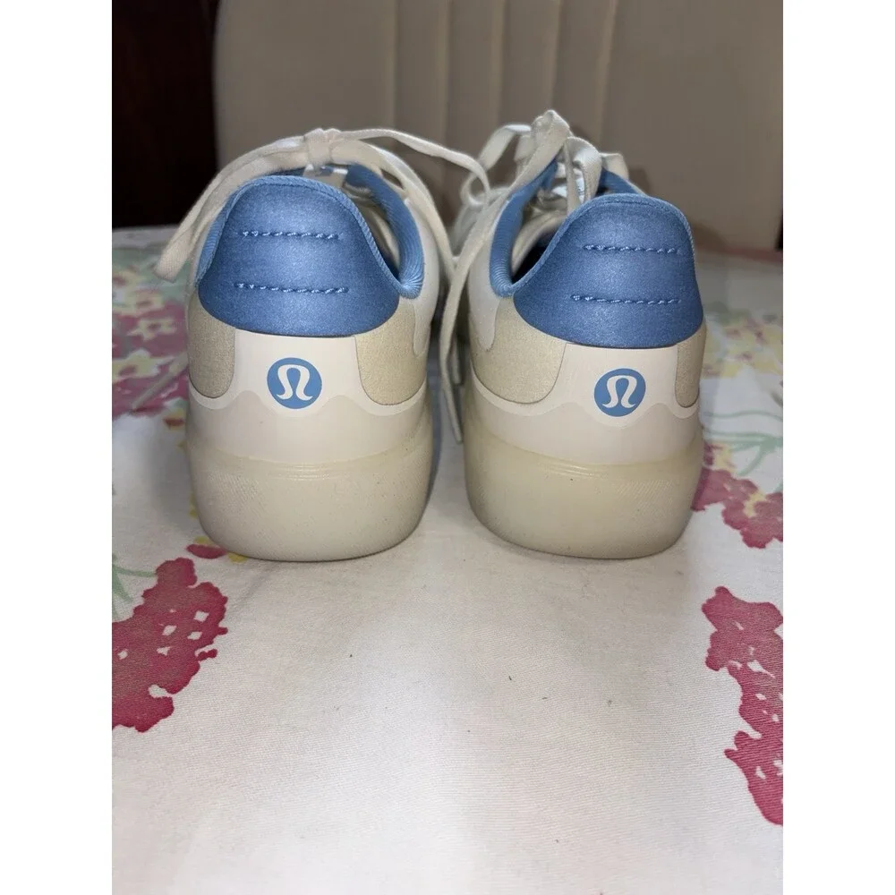 Lululemon Women's Cityverse Perforated Sneaker, Size 8.5 White/ Aero Blue